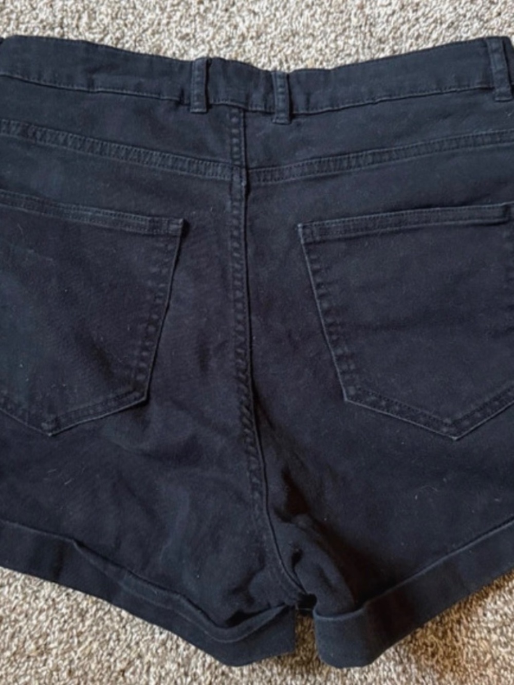 H&M Black High Waist Women's Shorts - Picture 2 of 3